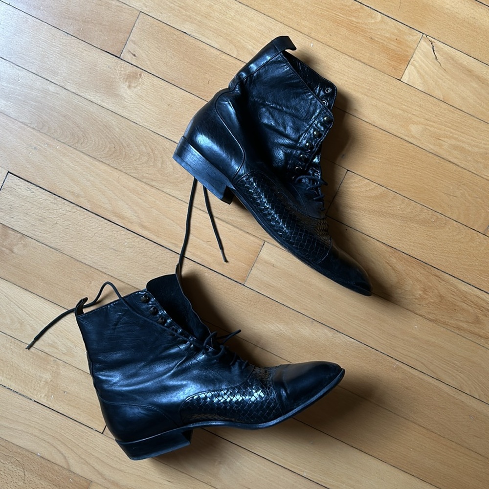 Stéphane Kelian Vintage black Leather booties